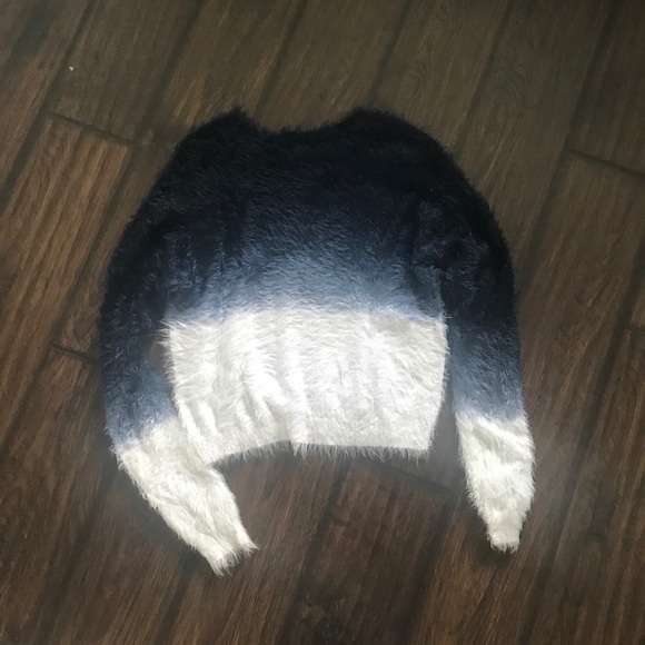 Sweater - Picture 2 of 2